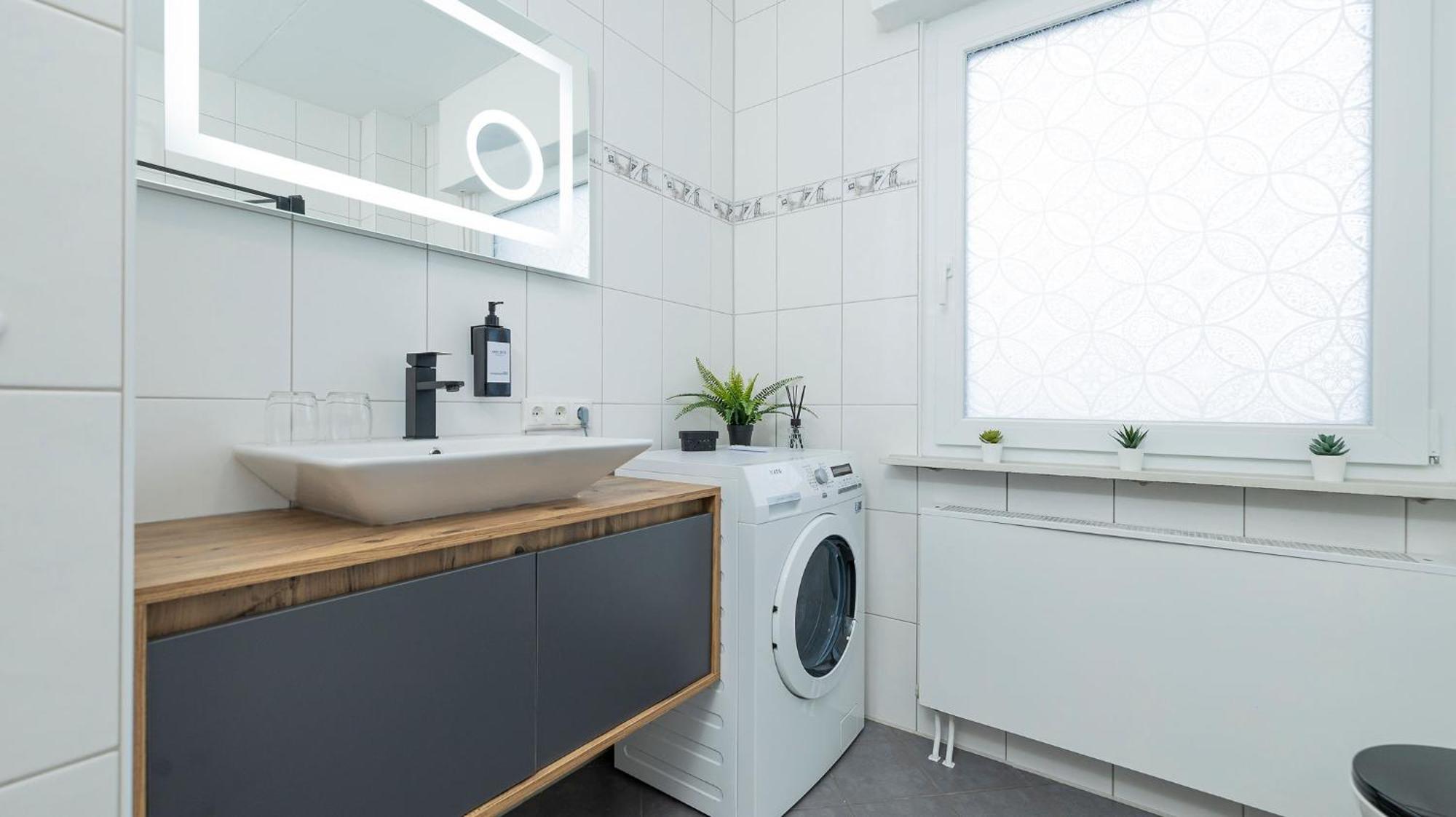 Luxx Home Mm, Airport- Fuer 7 Personen-Parken-Kueche Trunkelsberg Esterno foto